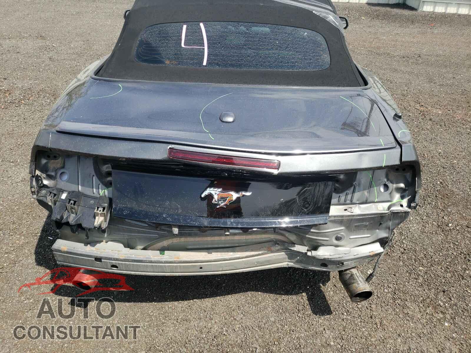 FORD MUSTANG 2016 - 1FATP8UH2G5247403