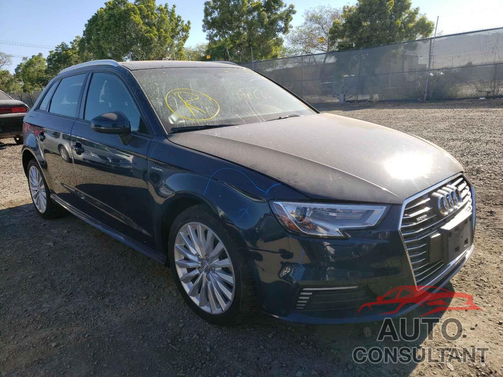 AUDI A3 2017 - WAUUPBFF7HA056914