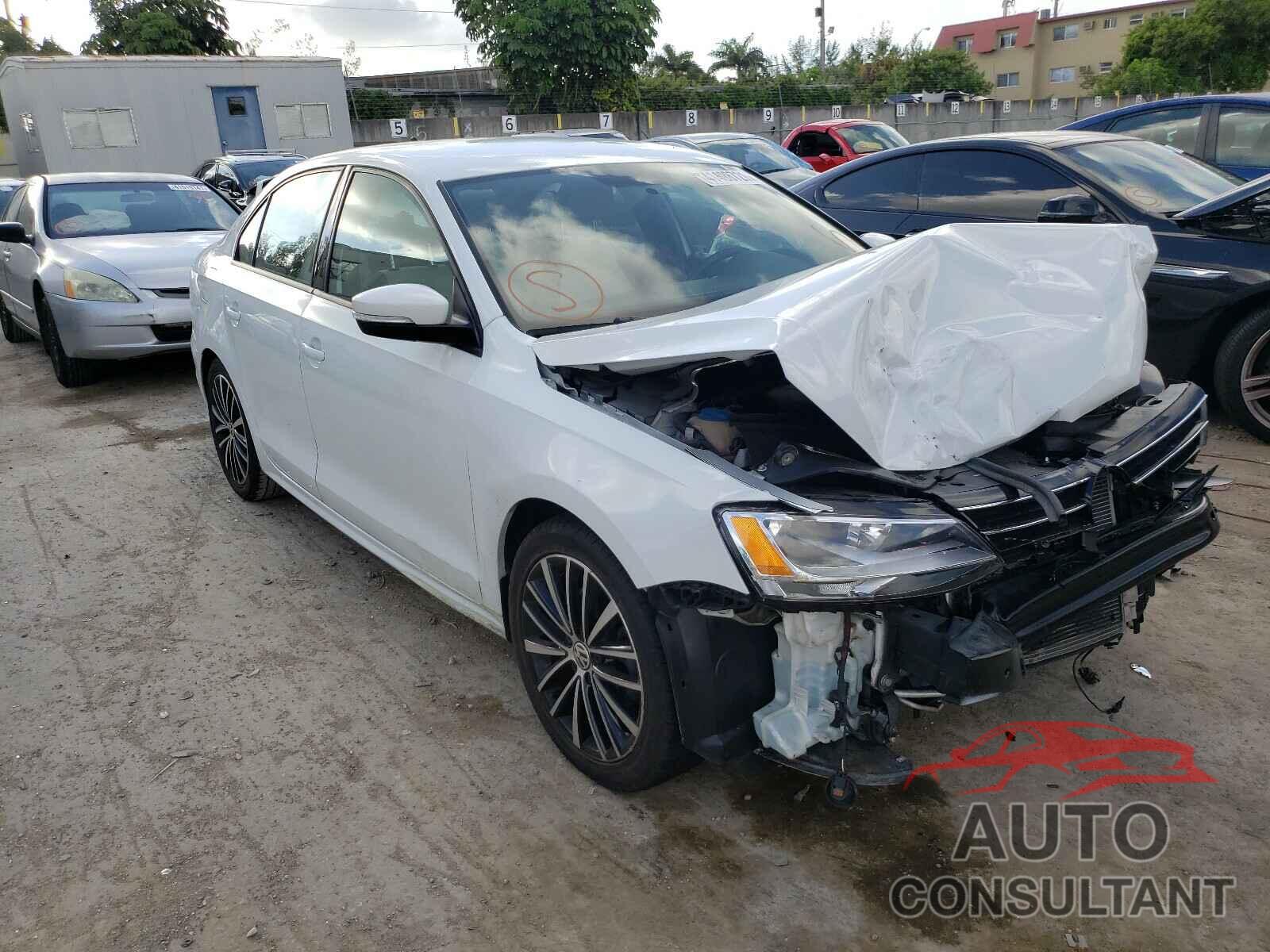 VOLKSWAGEN JETTA 2016 - 3VWD17AJ1GM412799