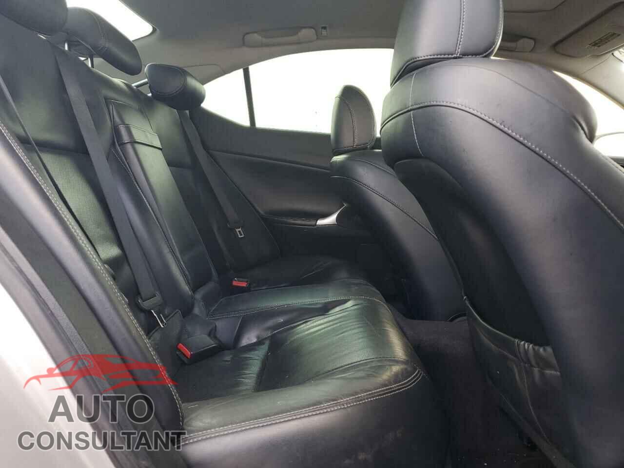 LEXUS IS 2013 - JTHBF5C21D5188598