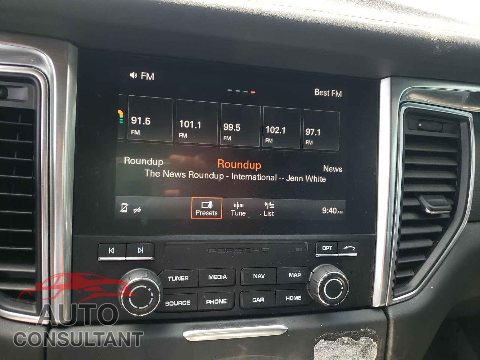 PORSCHE MACAN 2017 - WP1AG2A59HLB50851