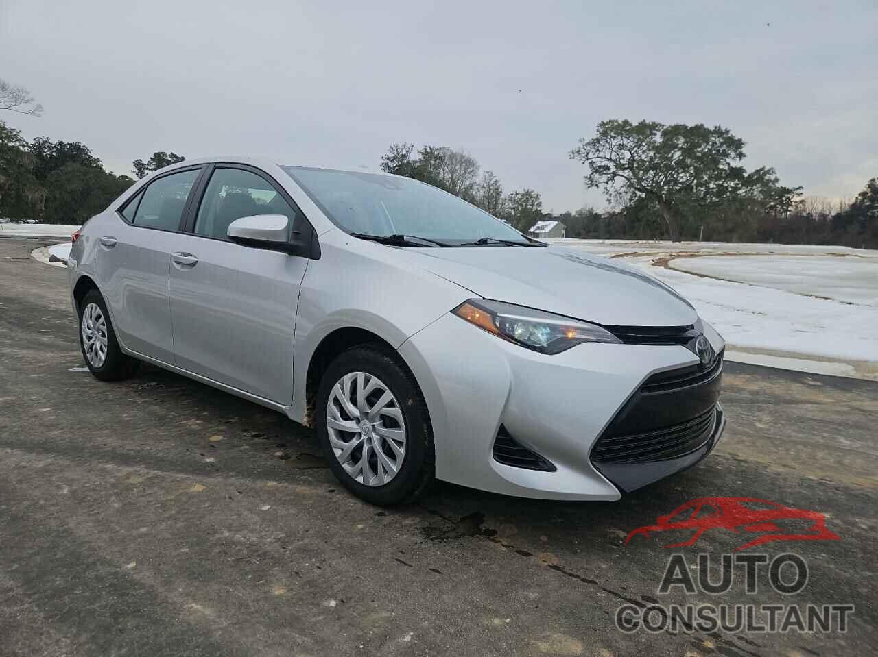 TOYOTA COROLLA 2018 - 5YFBURHE1JP847621