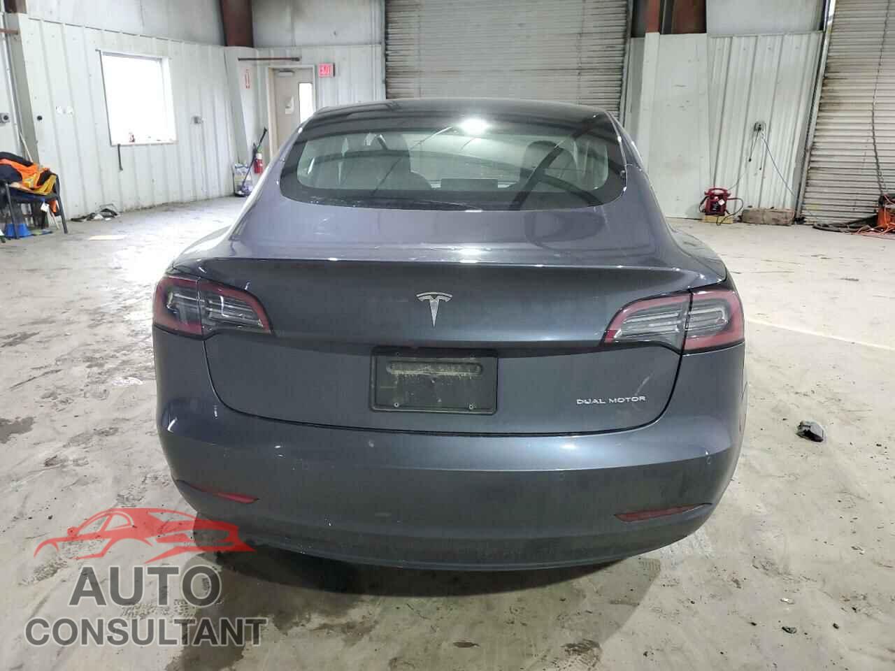 TESLA MODEL 3 2020 - 5YJ3E1EB2LF666555