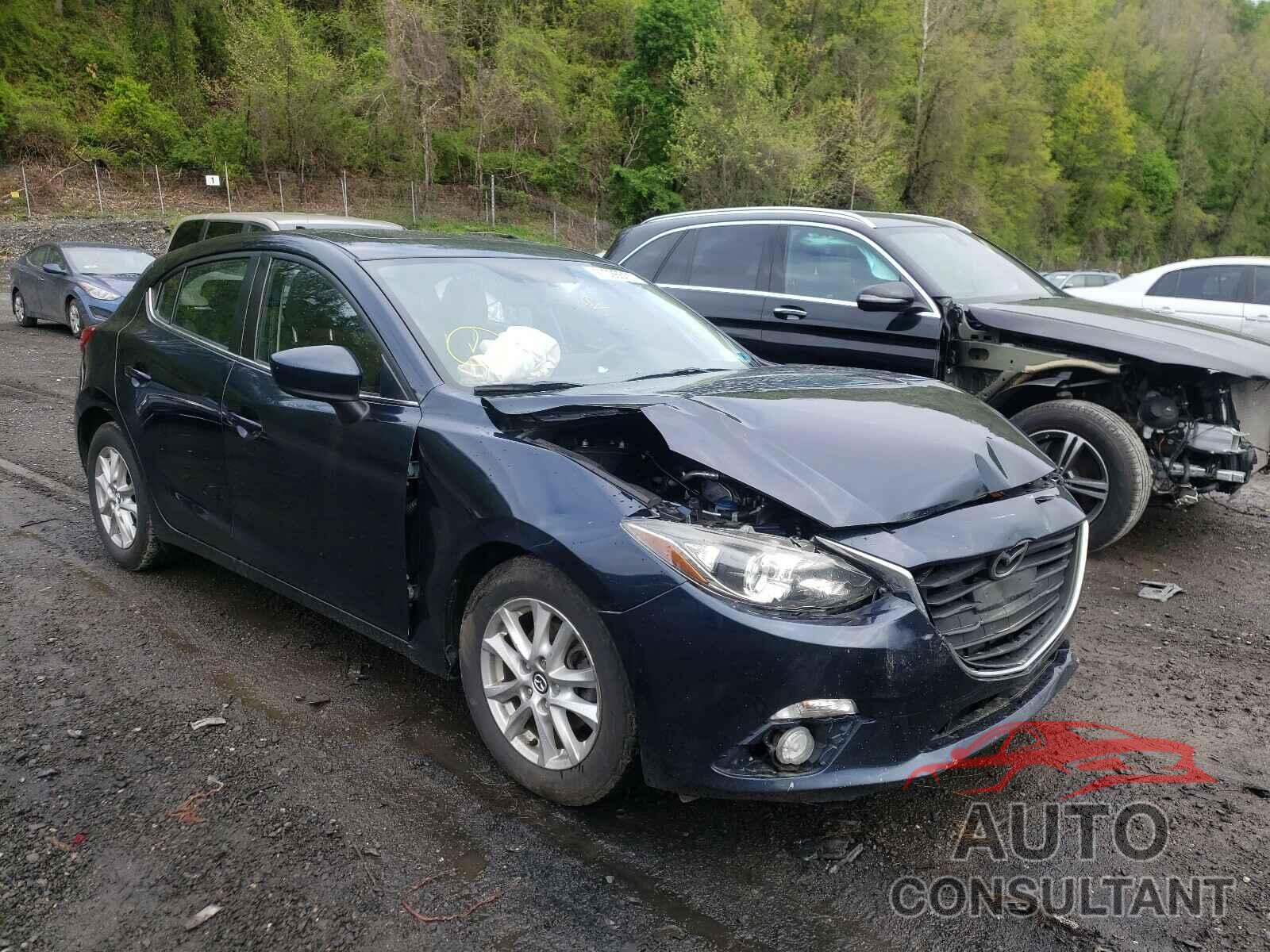 MAZDA 3 2016 - JM1BM1M76G1326545