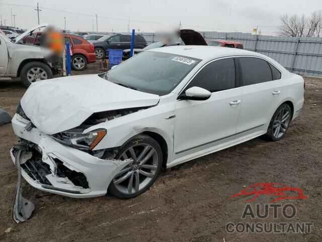 VOLKSWAGEN PASSAT 2017 - 1VWDT7A3XHC040992