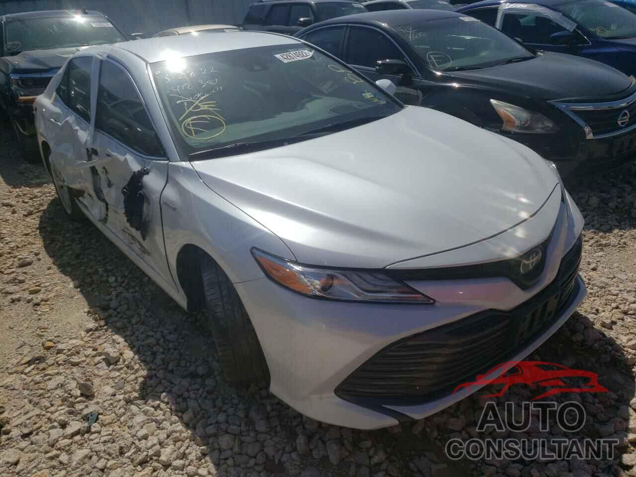 TOYOTA CAMRY 2019 - 4T1B21HK7KU519116