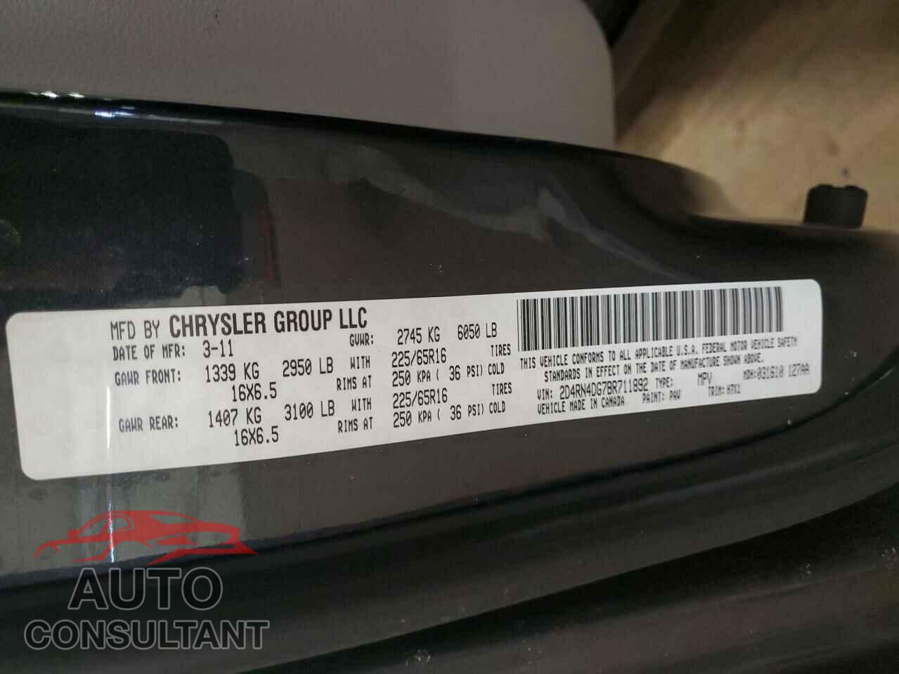 DODGE CARAVAN 2011 - 2D4RN4DG7BR711892