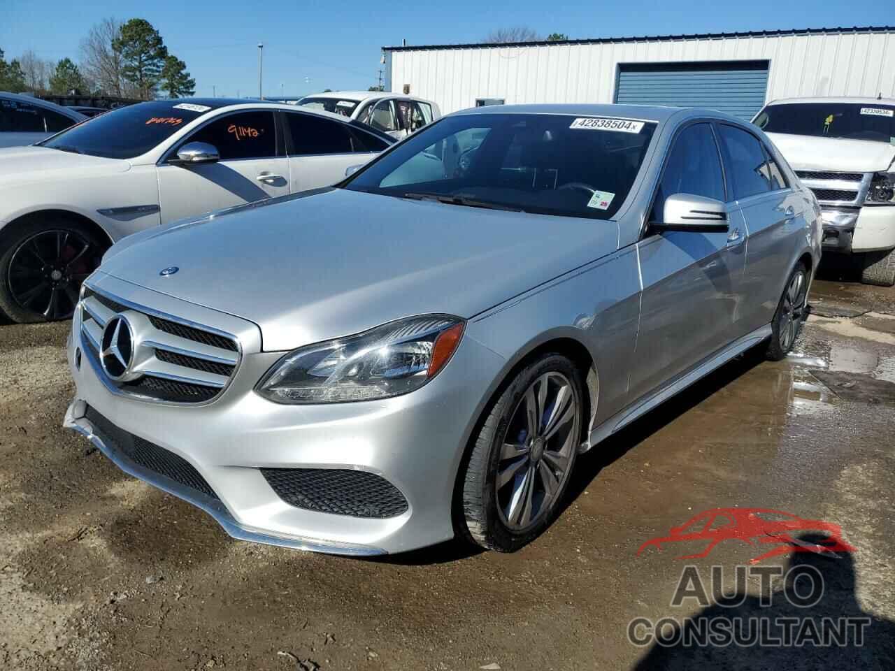 MERCEDES-BENZ E-CLASS 2016 - WDDHF5KB8GB239846