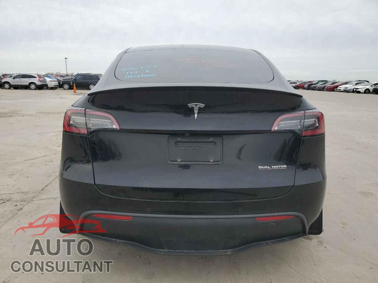 TESLA MODEL Y 2022 - 7SAYGDEF7NF446175