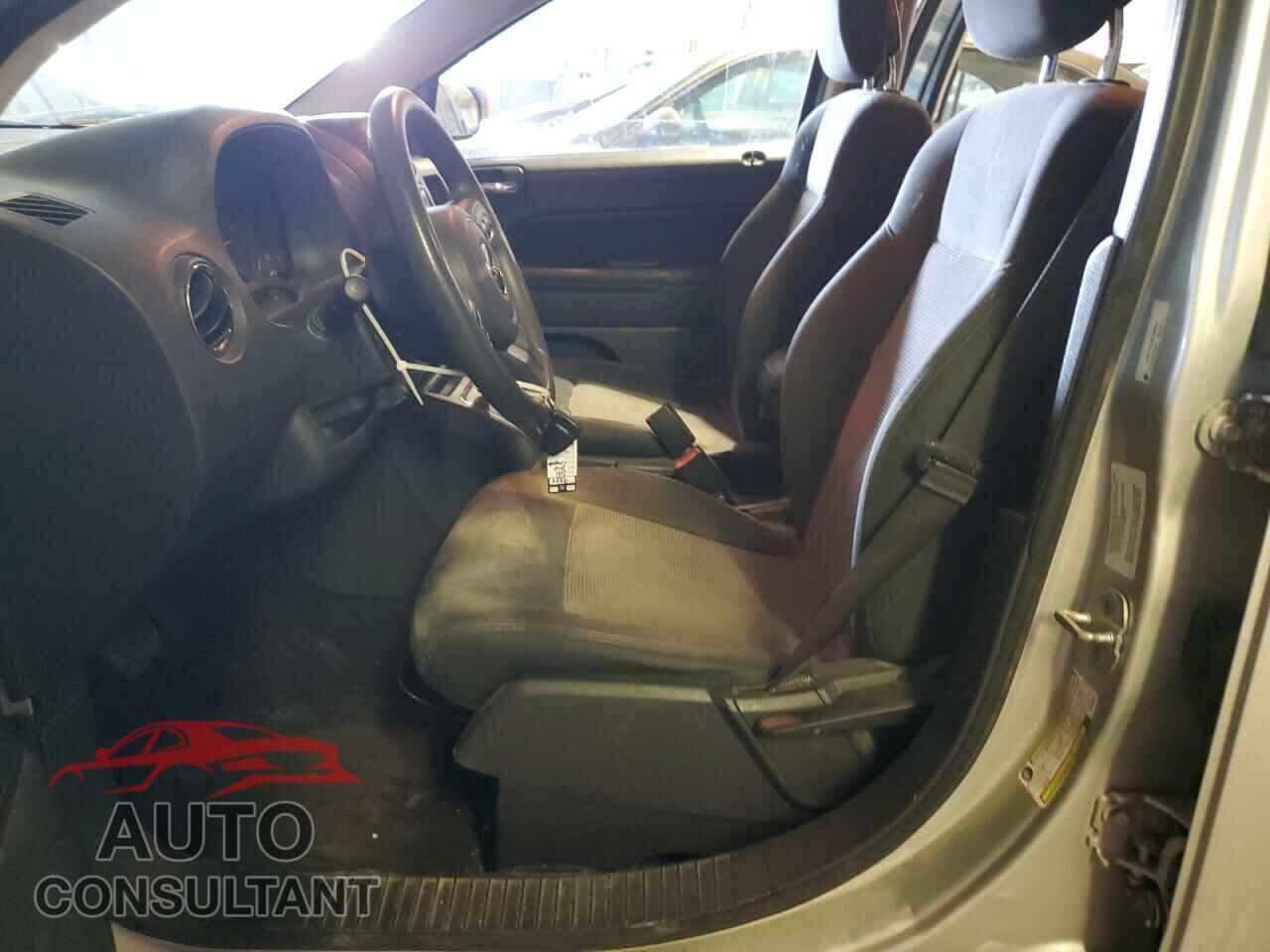 JEEP COMPASS 2011 - 1J4NF1FB2BD280934