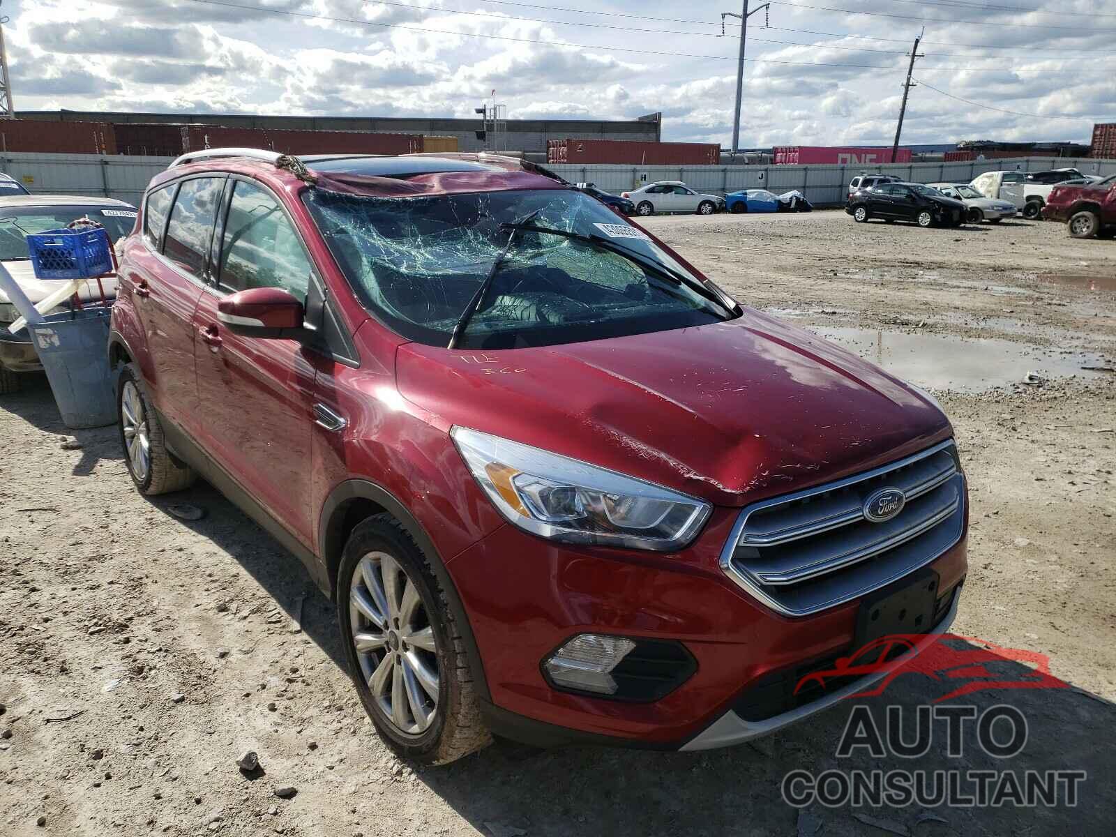 FORD ESCAPE 2017 - 1FMCU0J9XHUD07531