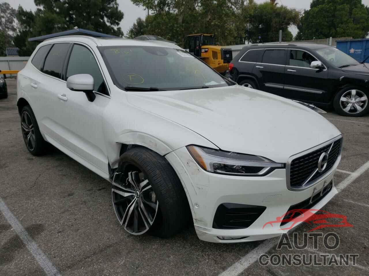 VOLVO XC60 2019 - LYV102RM0KB377830