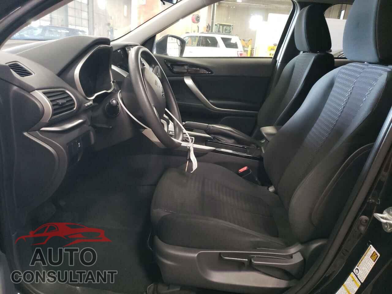 MITSUBISHI ECLIPSE 2019 - JA4AT3AAXKZ033536