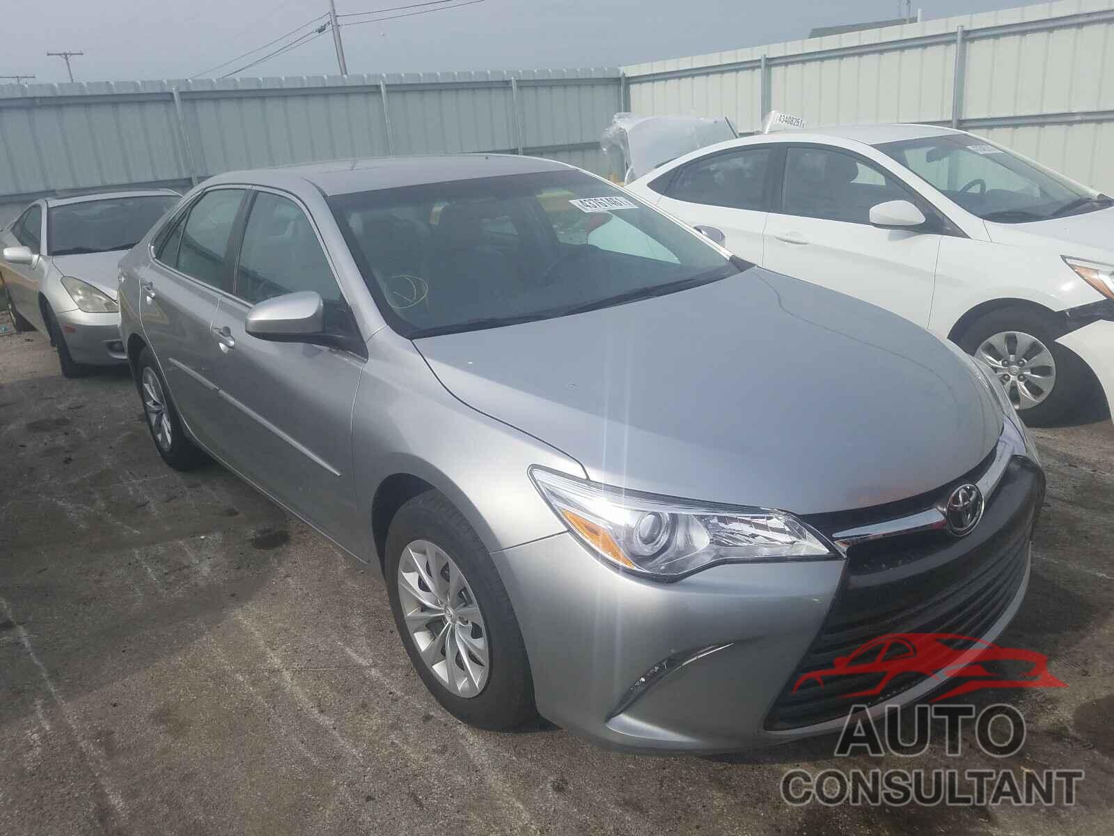 TOYOTA CAMRY 2016 - 4T4BF1FK7GR562780