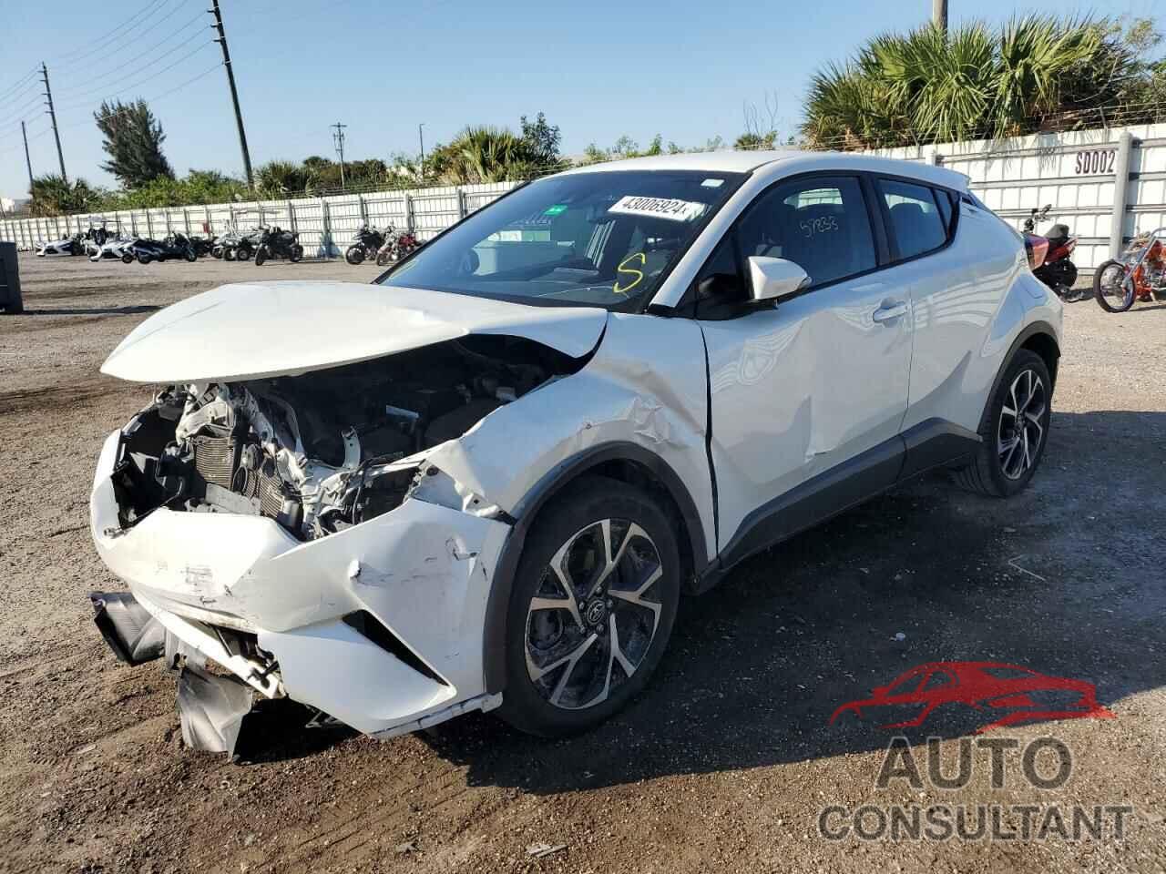 TOYOTA C-HR 2018 - NMTKHMBX3JR048477