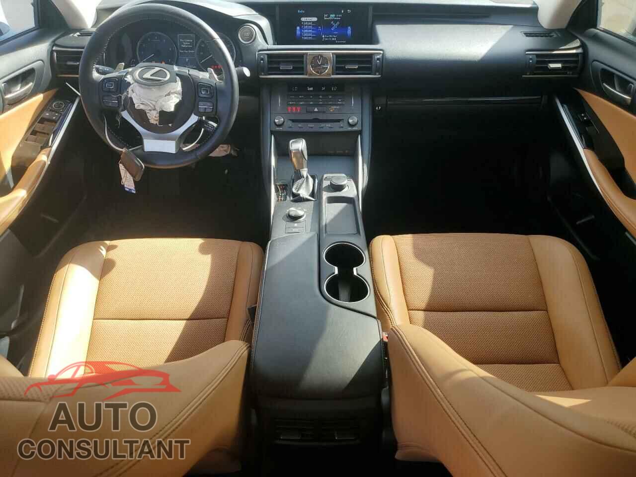 LEXUS IS 2020 - JTHAA1D2XL5106352
