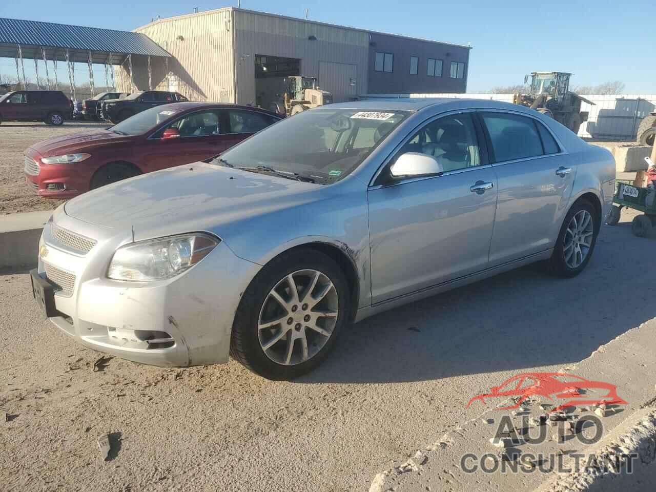 CHEVROLET MALIBU 2012 - 1G1ZE5E03CF113613