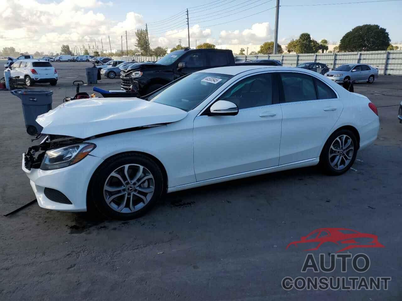 MERCEDES-BENZ C-CLASS 2017 - 55SWF4JBXHU231791