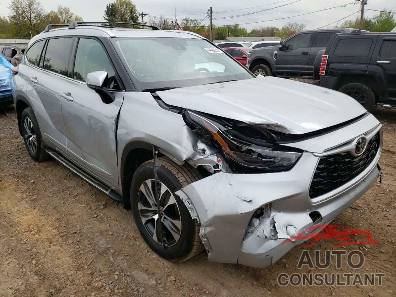 TOYOTA HIGHLANDER 2021 - 5TDGZRBH3MS081218
