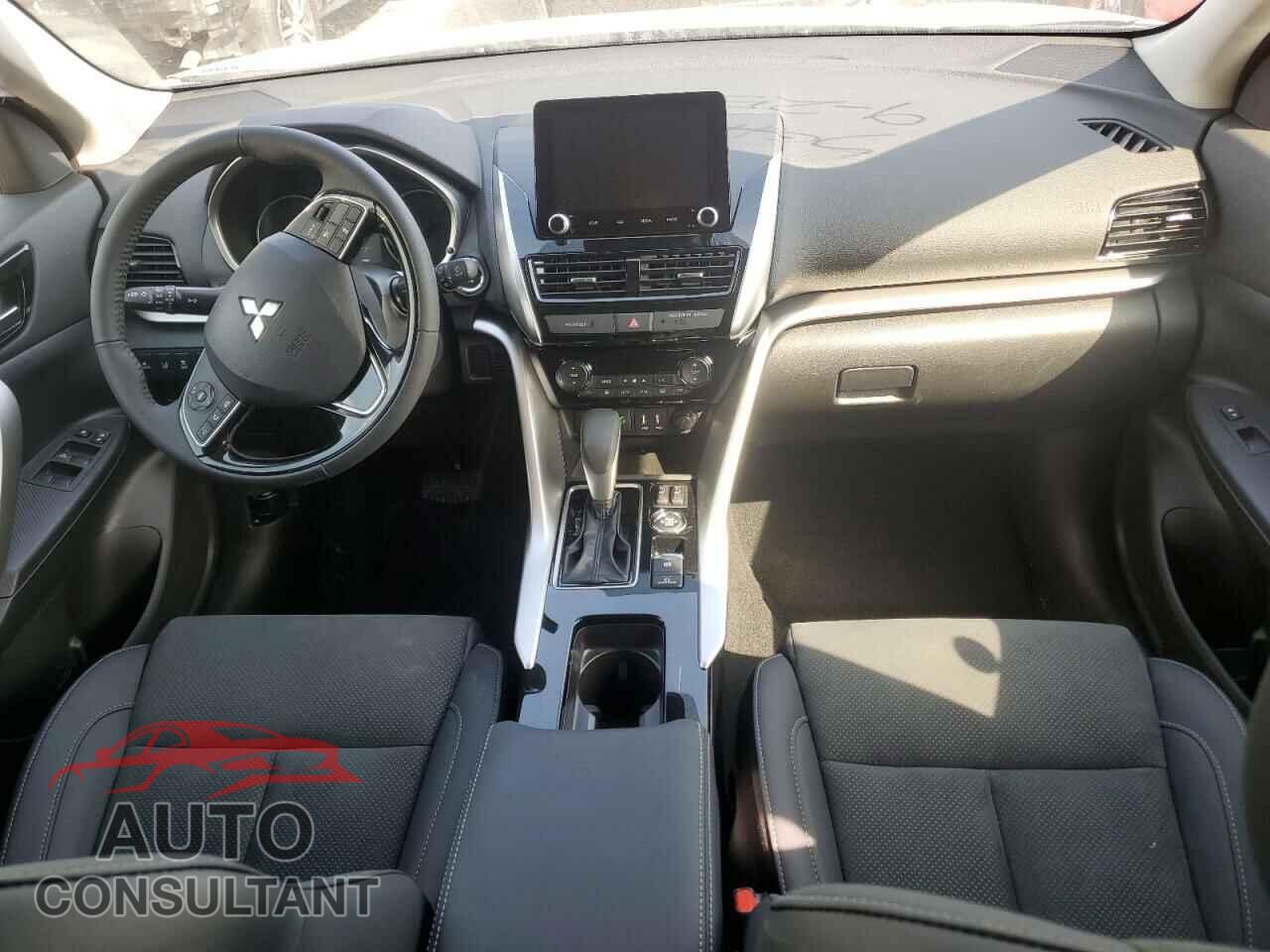 MITSUBISHI ECLIPSE 2024 - JA4ATWAA0RZ002520