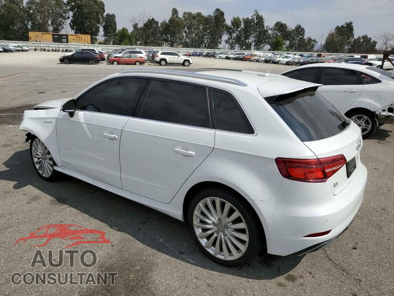 AUDI A3 2017 - WAUTPBFF0HA128824