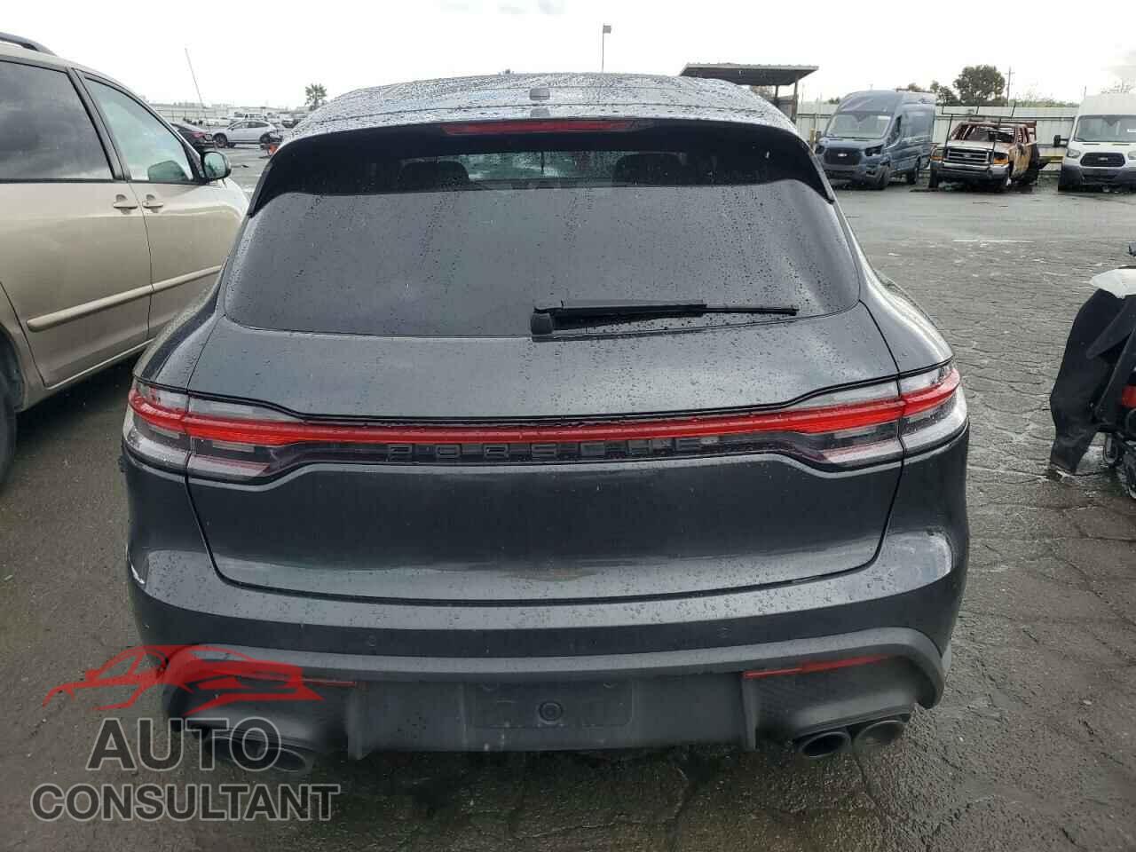 PORSCHE MACAN BASE 2023 - WP1AA2A54PLB00584