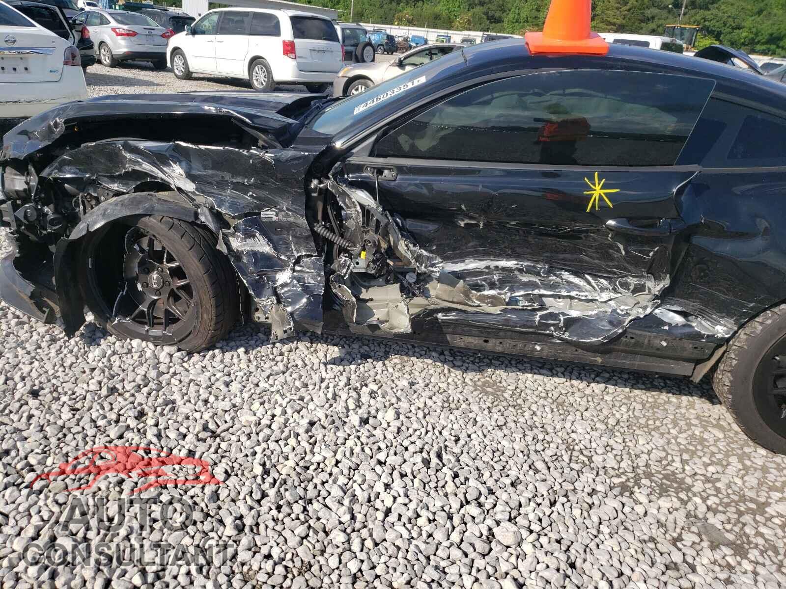 FORD MUSTANG 2017 - 1FA6P8CF2H5255919