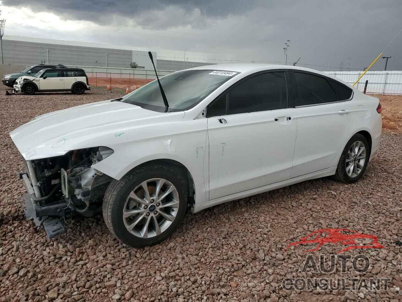 FORD FUSION 2017 - 3FA6P0LU5HR237654