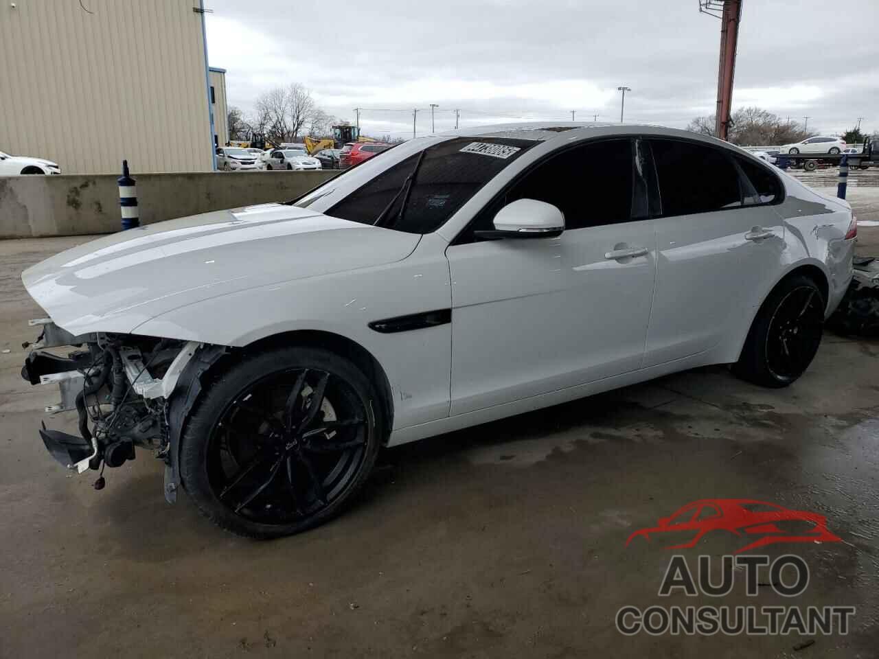 JAGUAR XF 2017 - SAJBD4BV9HCY38553