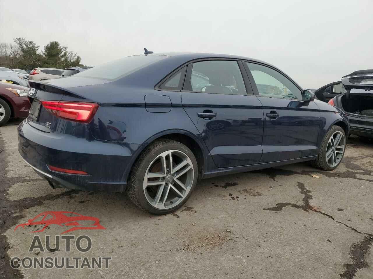 AUDI A3 2018 - WAUB8GFF8J1066343