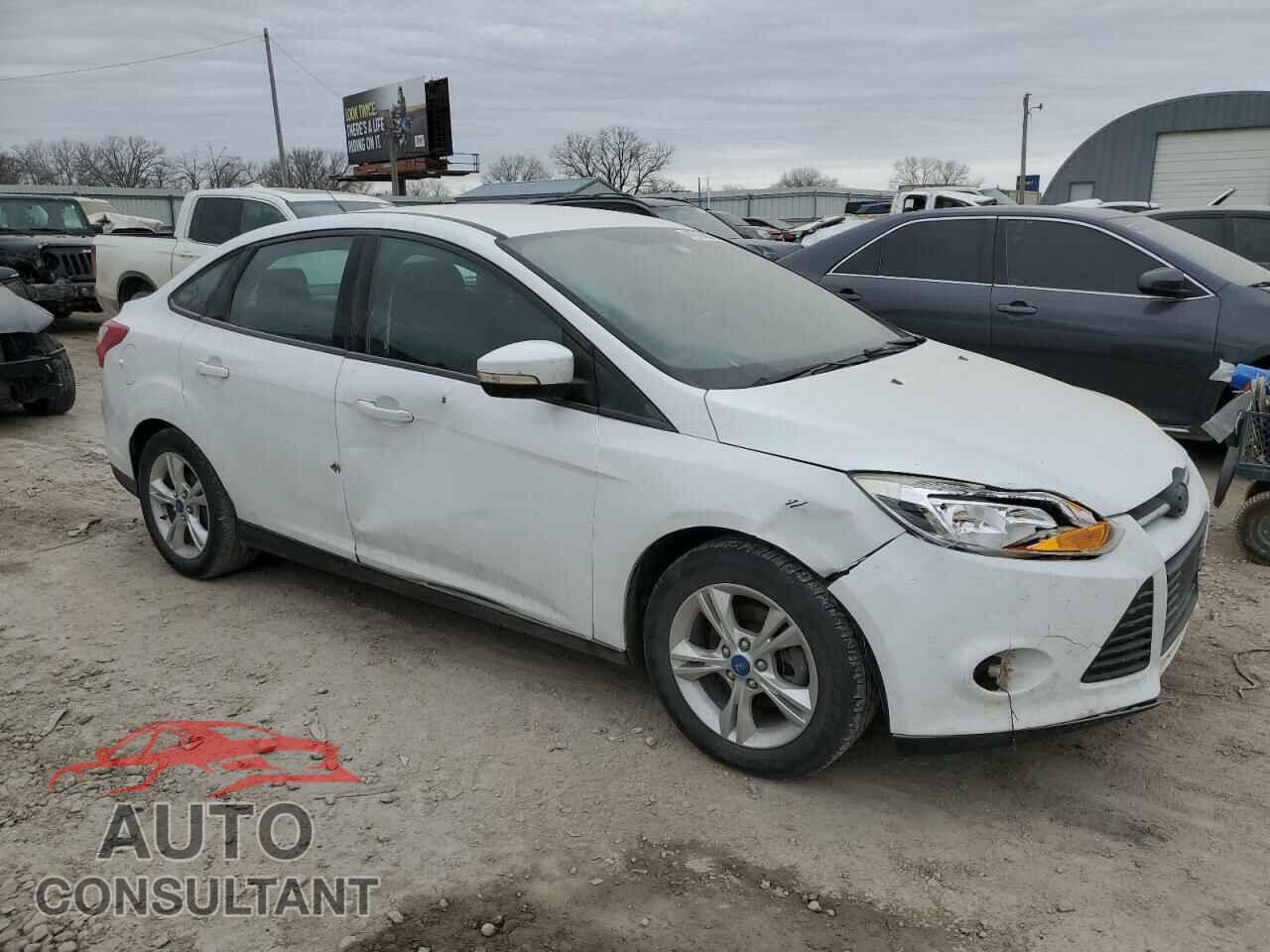 FORD FOCUS 2014 - 1FADP3F2XEL128488