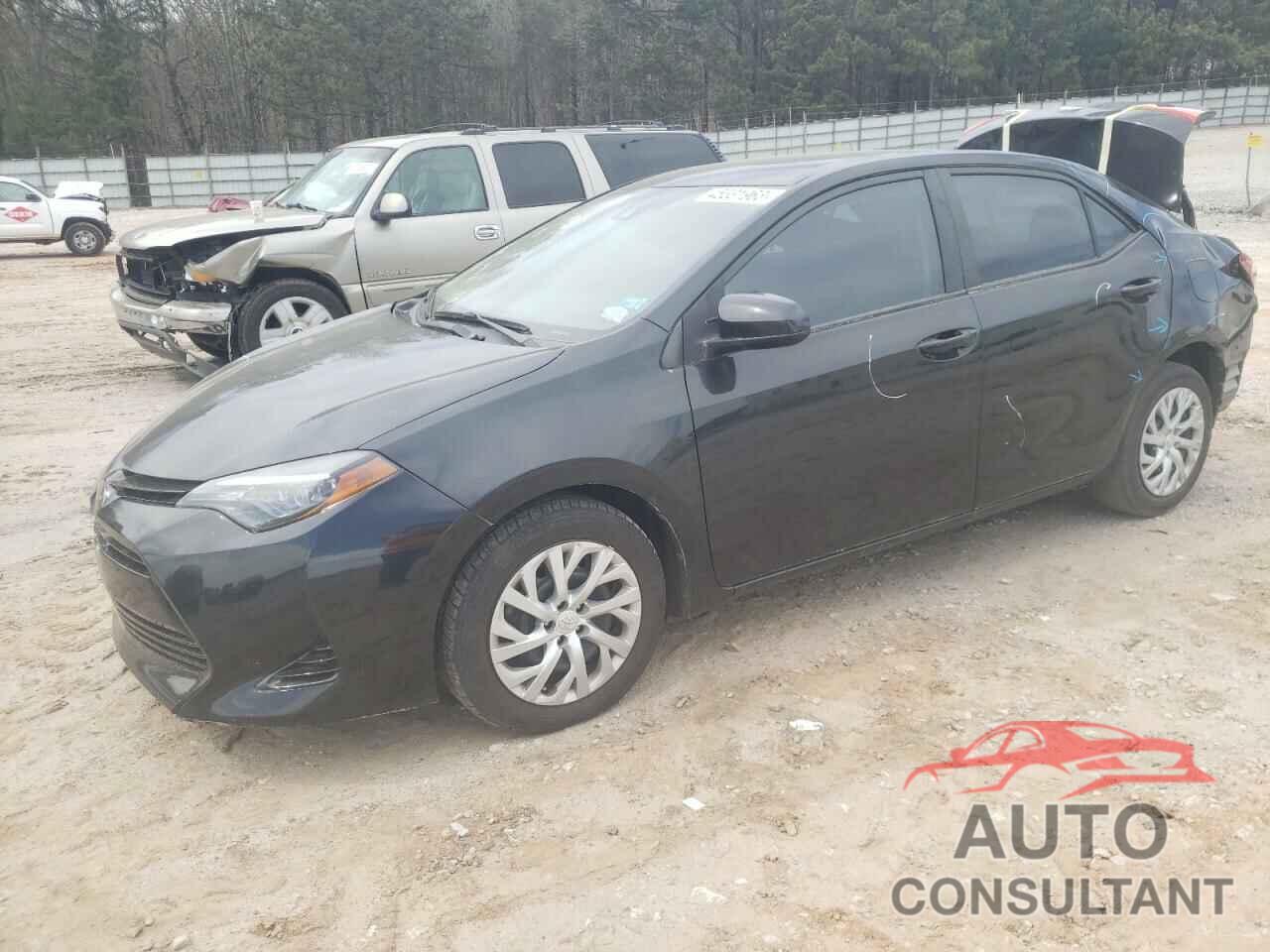 TOYOTA COROLLA 2018 - 5YFBURHE2JP827569