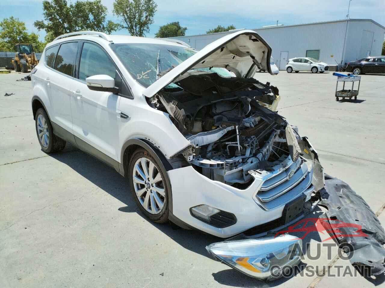 FORD ESCAPE 2017 - 1FMCU0J94HUB16185