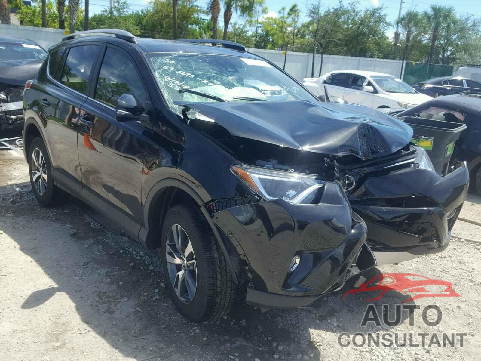 TOYOTA RAV4 XLE 2018 - 2T3WFREV2JW486793