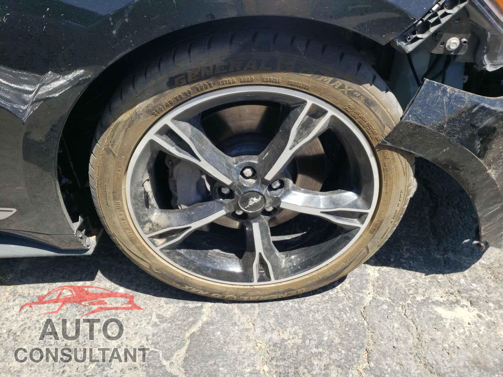 FORD MUSTANG 2017 - 1FA6P8CF8H5340652
