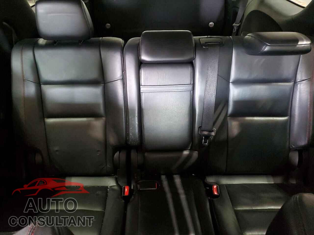 DODGE DURANGO 2018 - 1C4RDJDG5JC161016