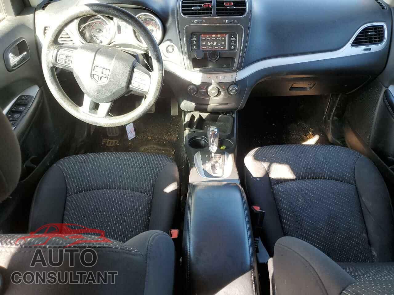 DODGE JOURNEY 2017 - 3C4PDCBB5HT590150