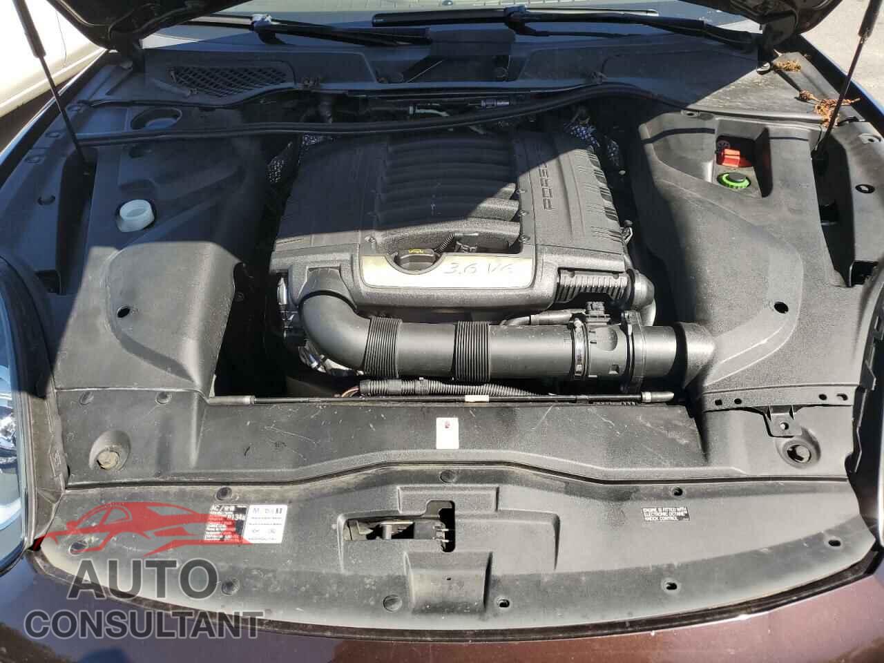 PORSCHE CAYENNE 2016 - WP1AA2A2XGLA06604