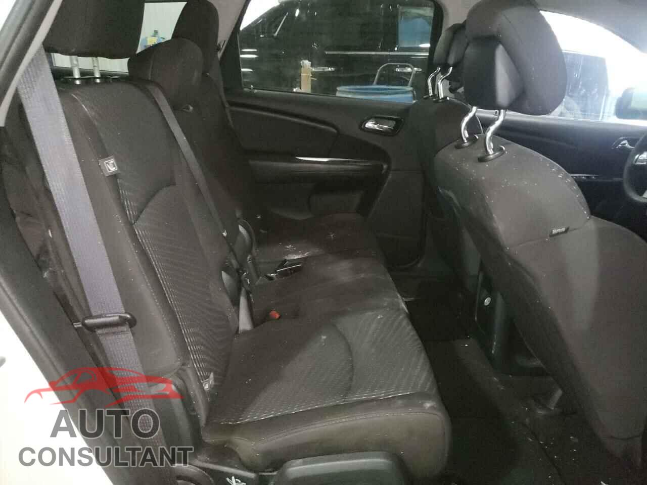 DODGE JOURNEY 2017 - 3C4PDCBG4HT589552