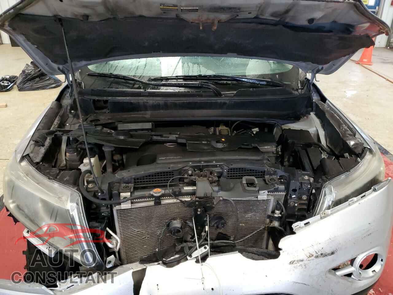 NISSAN PATHFINDER 2013 - 5N1AR2MM8DC606472