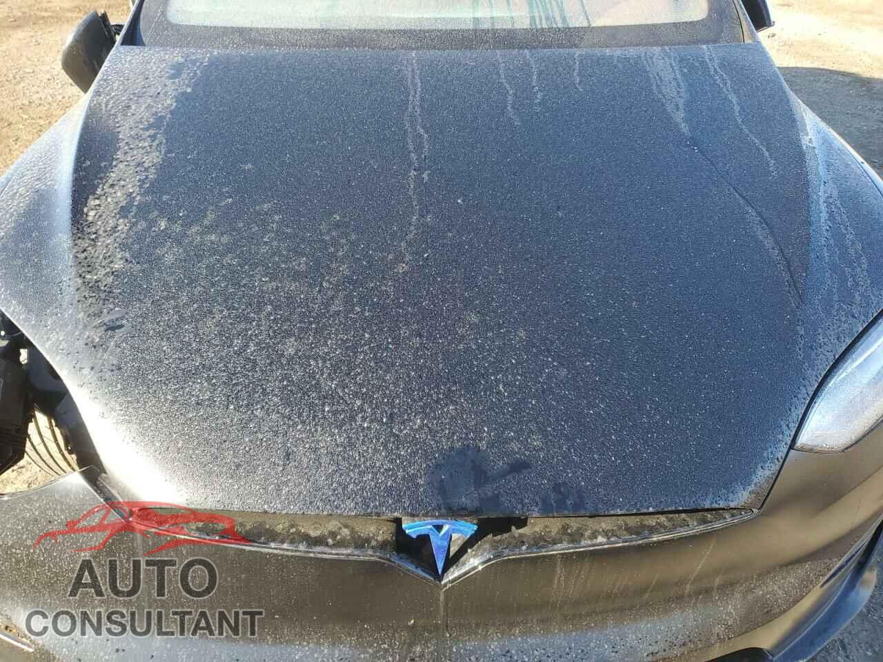 TESLA MODEL X 2022 - 7SAXCAE54NF359461