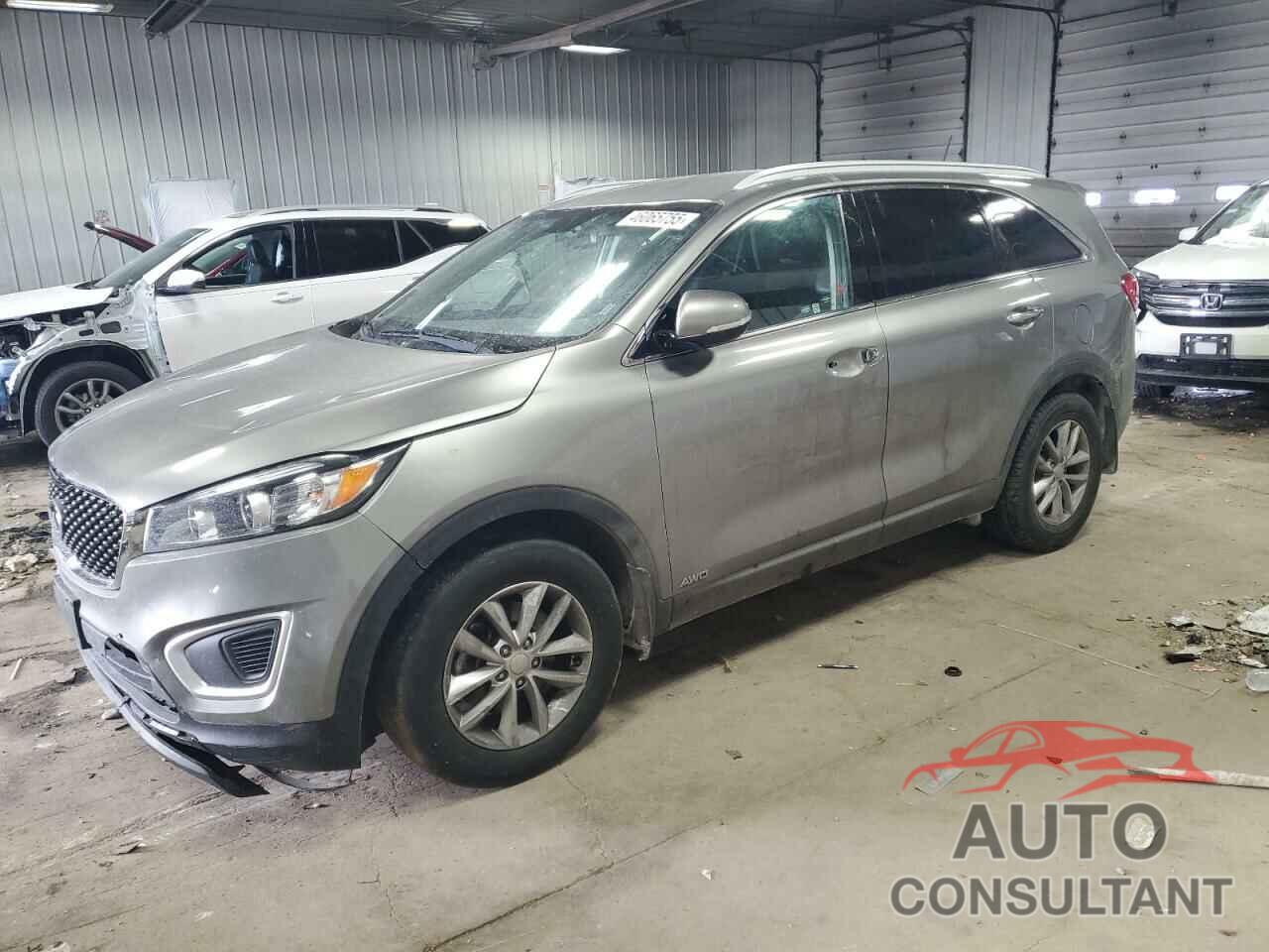 KIA SORENTO 2017 - 5XYPGDA38HG275048