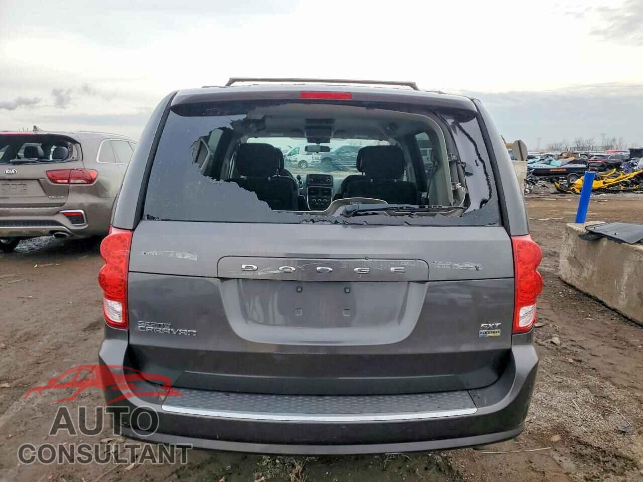 DODGE CARAVAN 2015 - 2C4RDGCG8FR540692