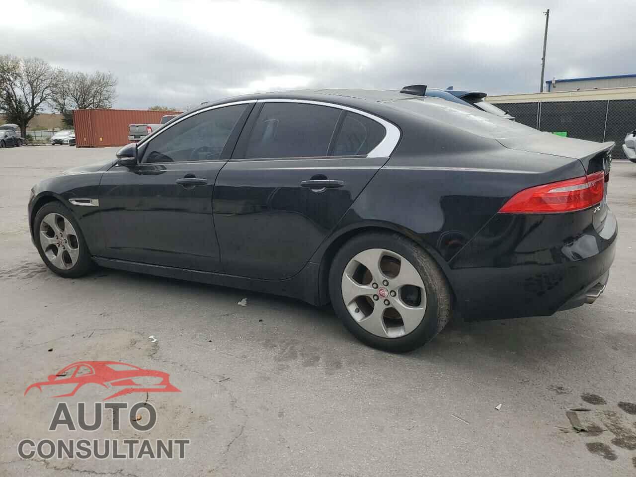 JAGUAR XE 2017 - SAJAR4BN2HA977884