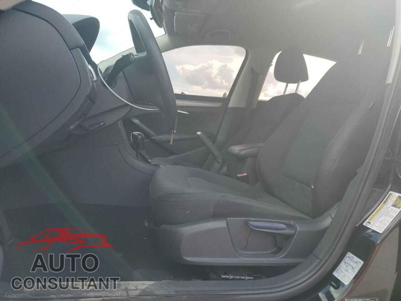 VOLKSWAGEN PASSAT 2014 - 1VWAS7A38EC028549