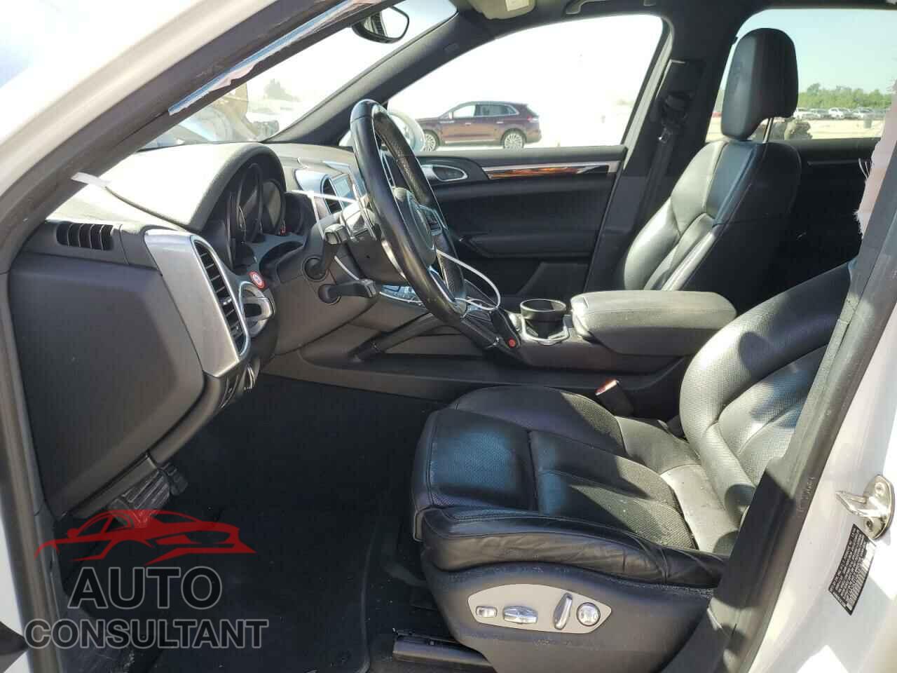 PORSCHE CAYENNE 2017 - WP1AA2A21HKA87810