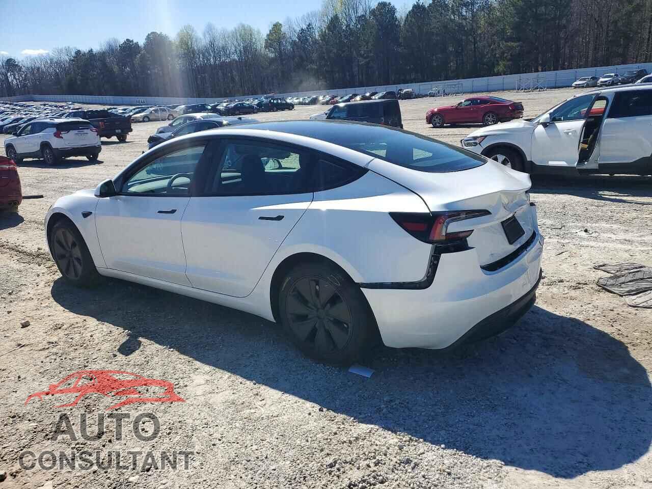 TESLA MODEL 3 2024 - 5YJ3E1EA2RF733753