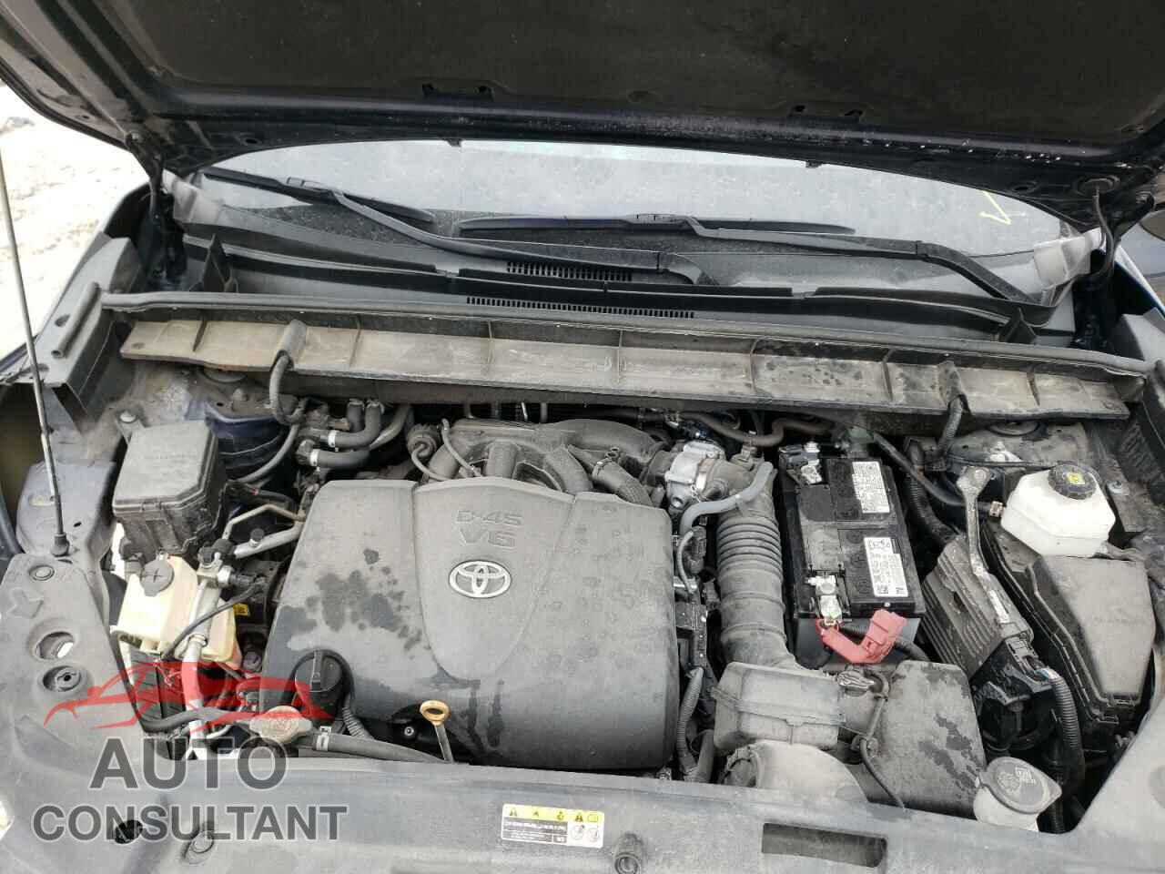 TOYOTA HIGHLANDER 2021 - 5TDGZRAH3MS041173