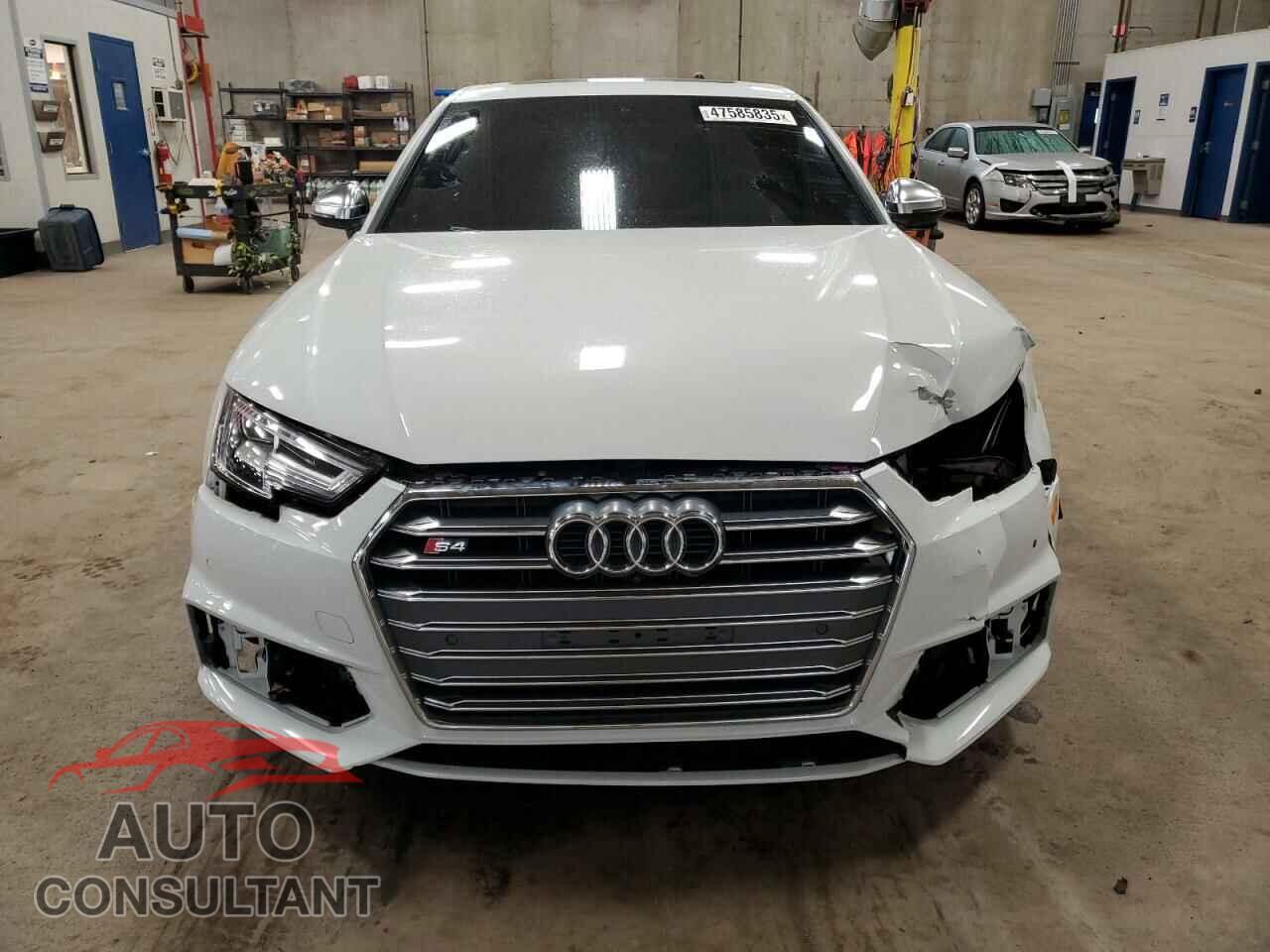 AUDI S4/RS4 2018 - WAUC4AF43JA002626
