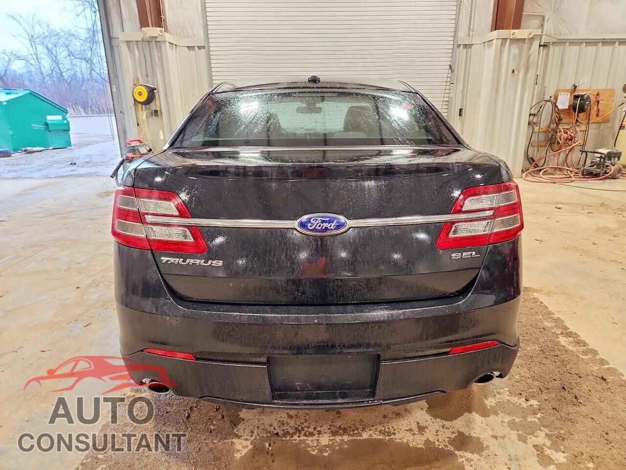 FORD TAURUS 2013 - 1FAHP2E84DG138524